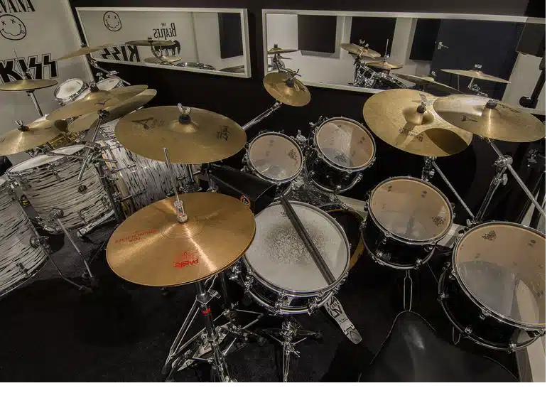Ontvangstruimte House of Music met instrumenten